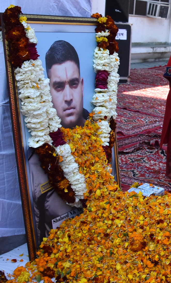 सर्किट हाउस में शहीद नायक निशांत शर्मा को श्रद्घांजलि सभा