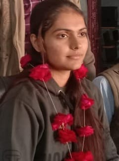 पलक पलक