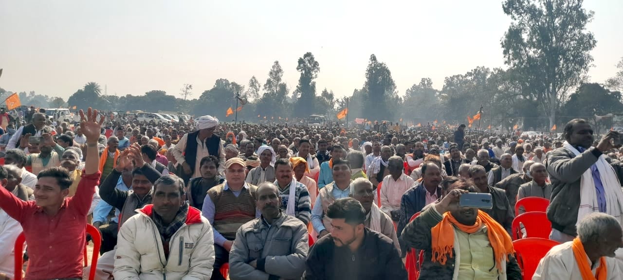 नहटौर में लोकतंत्र सुरक्षा पार्टी के कार्यकर्ता सम्मेलन में उमड़ी भीड़। नहटौर में लोकतंत्र सुरक्षा पार्टी के कार्यकर्ता सम्मेलन में उमड़ी भीड़।