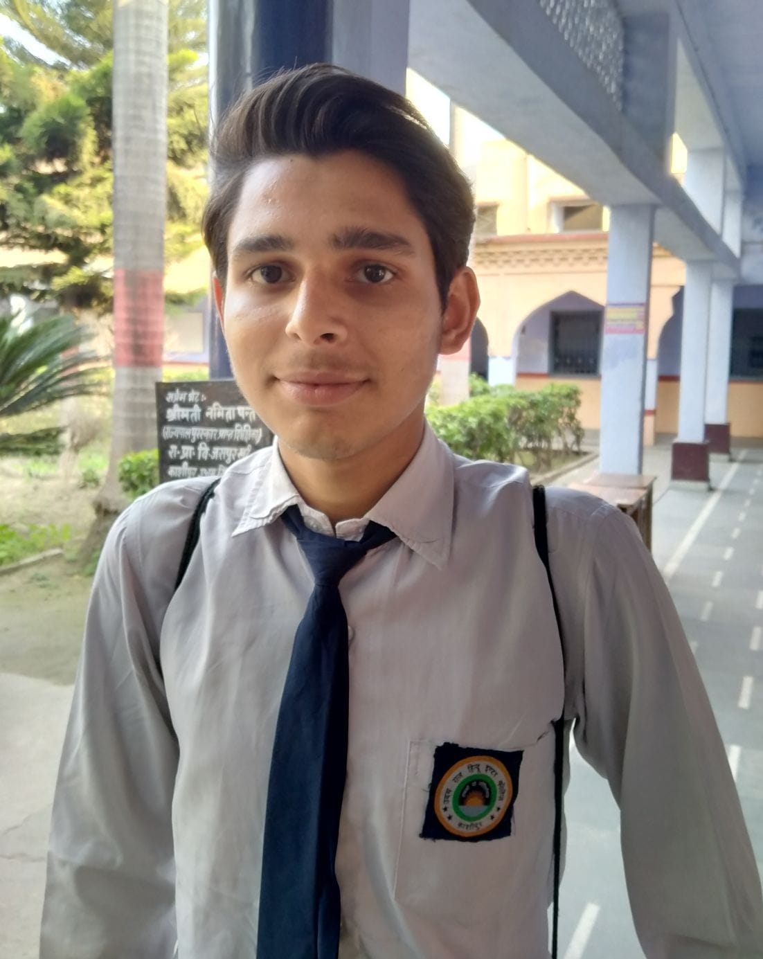 काशीपुर, मोहम्मद अदनान खान, छात्र।