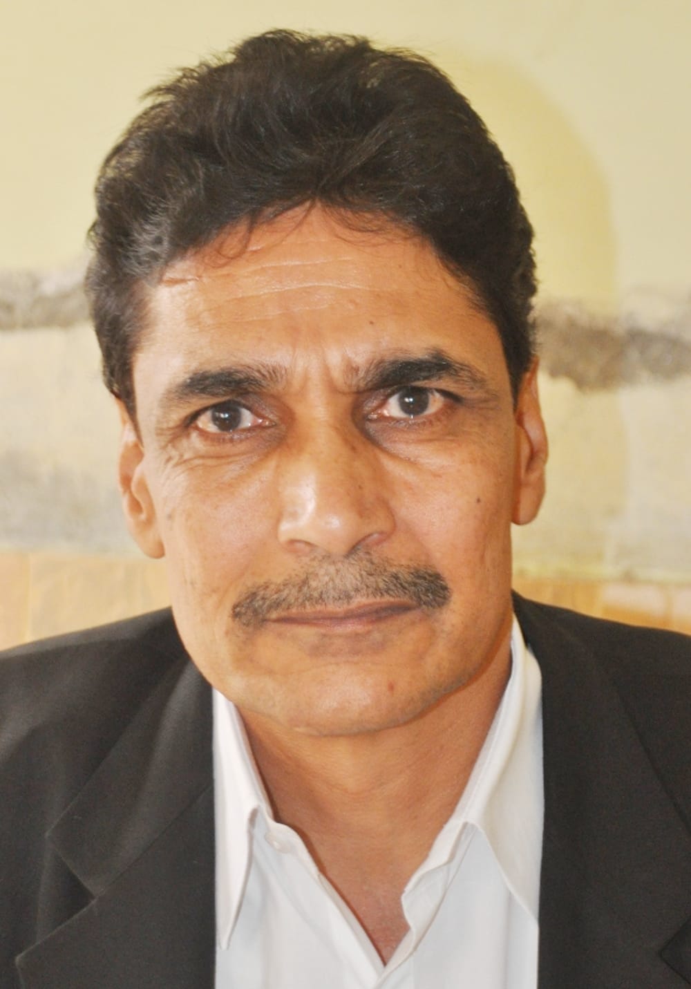 एडवोकेट जयवीर सिंह तोमर एडवोकेट जयवीर सिंह तोमर