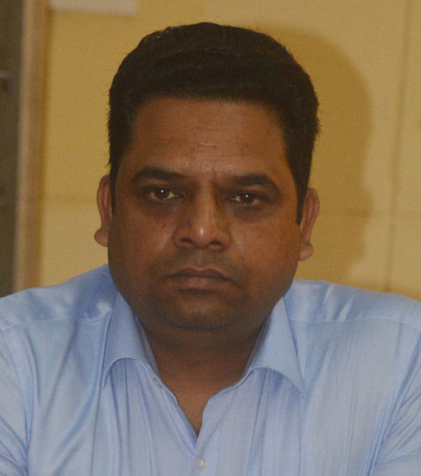 जिला गन्ना अधिकारी अनिल कुमार जिला गन्ना अधिकारी अनिल कुमार