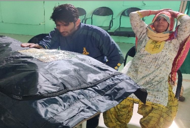 विलाप करते परिजन