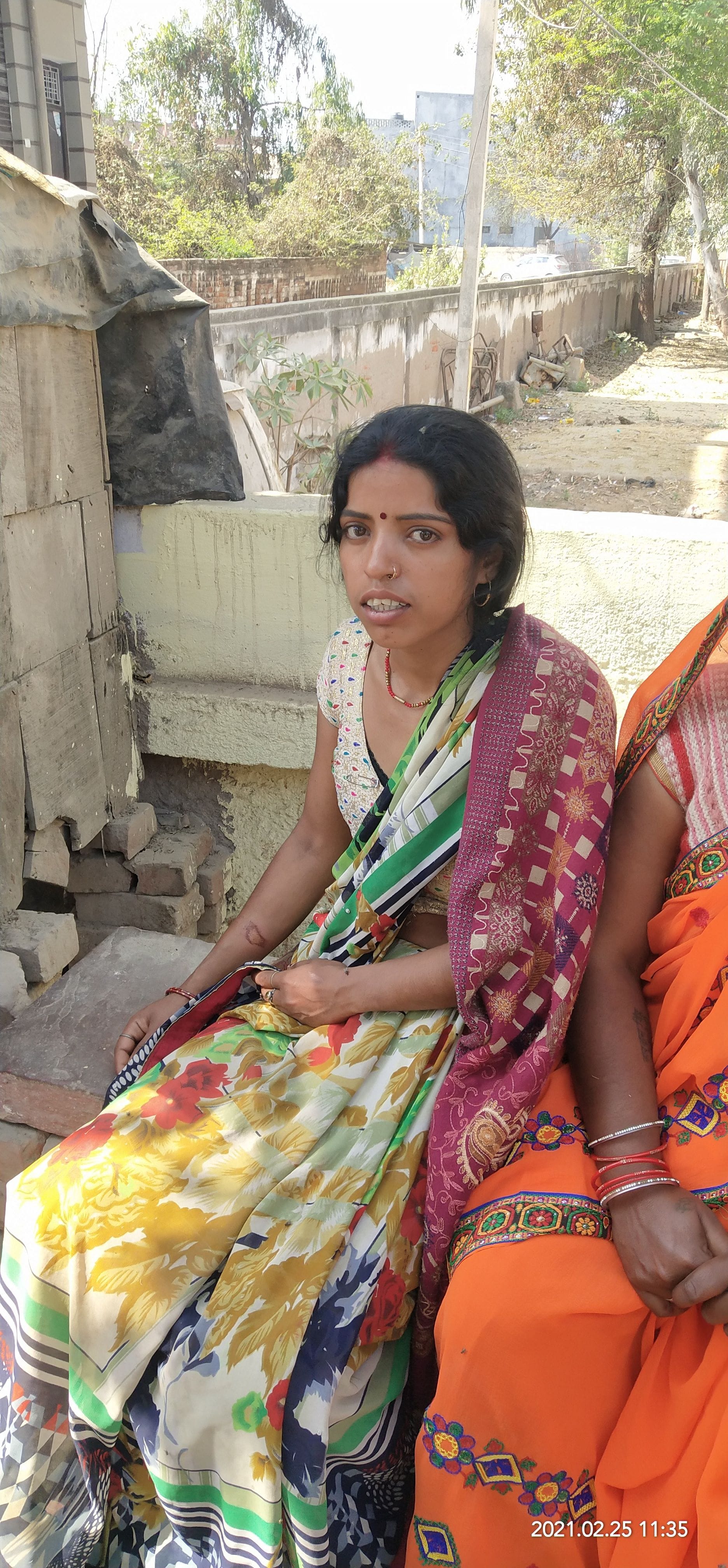 25एयूआरपी04 - पीड़ित गुड्डी देवी। 25एयूआरपी04 - पीड़ित गुड्डी देवी।