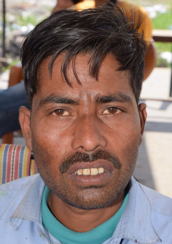 आसिफ खान। आसिफ खान।