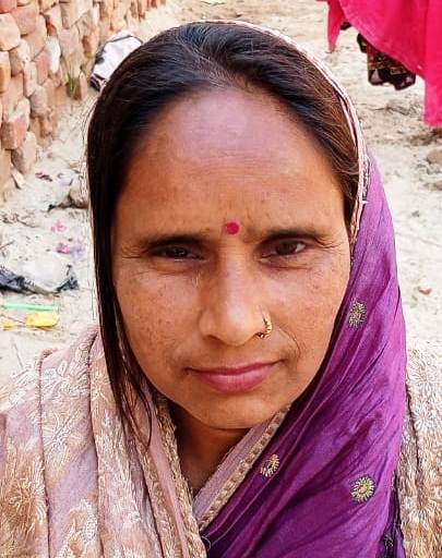 कासगंज उज्ज्वला योजना से संबंधित फोटो राजकुमारी गृहणी कासगंज उज्ज्वला योजना से संबंधित फोटो राजकुमारी गृहणी