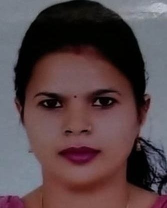 शिक्षिका मोनिका
