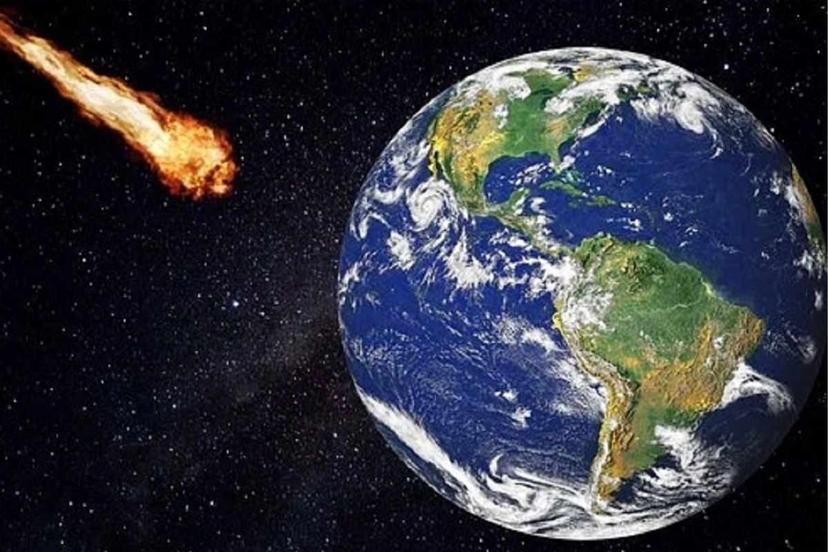 Asteroid Coming To Earth: Stadium Size Asteroid To Past Earth On July 24,  Nasa Puts It In Dangerous Category - आसमान से आ रही आफत: 24 जुलाई को पृथ्वी  से टकरा सकता