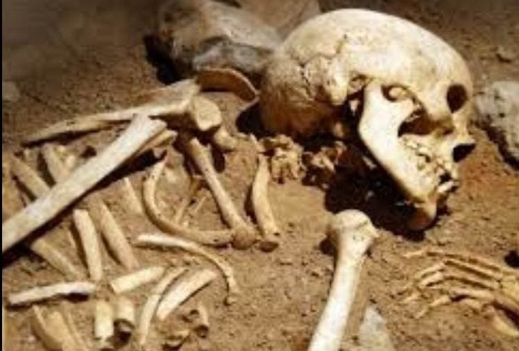 पुलिस को मिला हवेली में दफन कंकाल, ऐसे खुला हत्या का राज