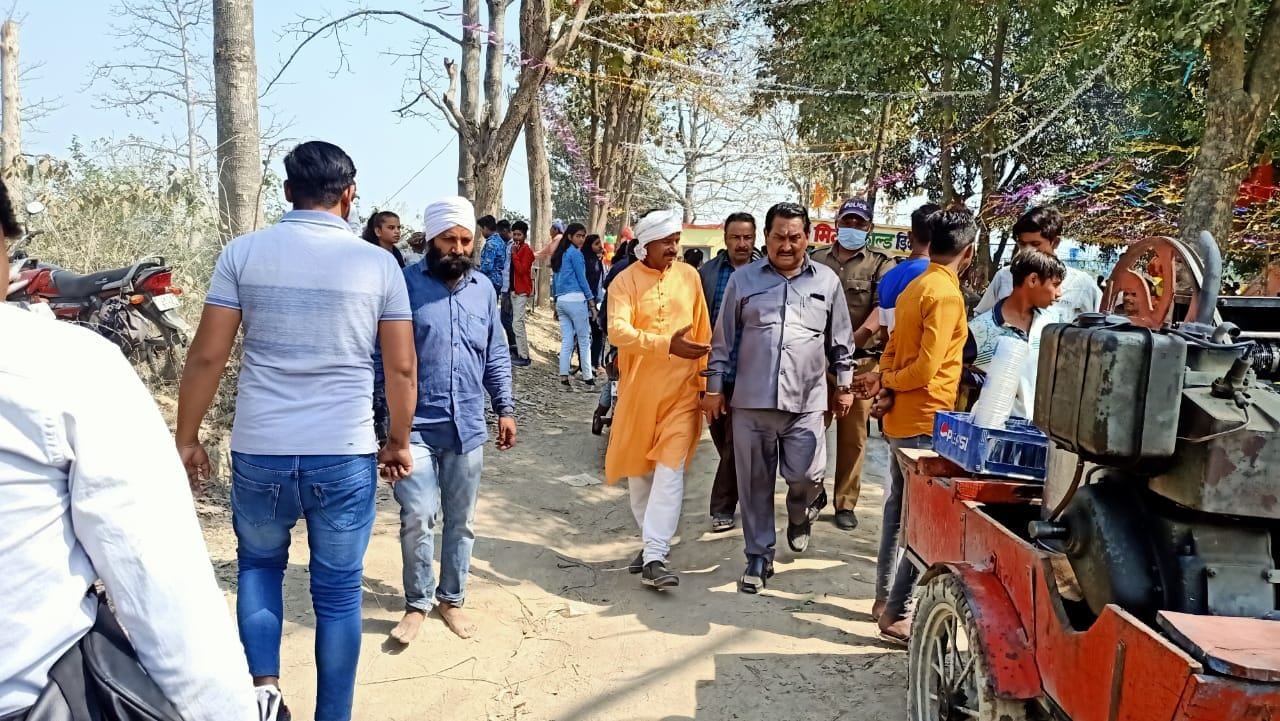 किच्छा डाम पर भंडारे में पहुंचे तिलक राज बेहड़। किच्छा डाम पर भंडारे में पहुंचे तिलक राज बेहड़।