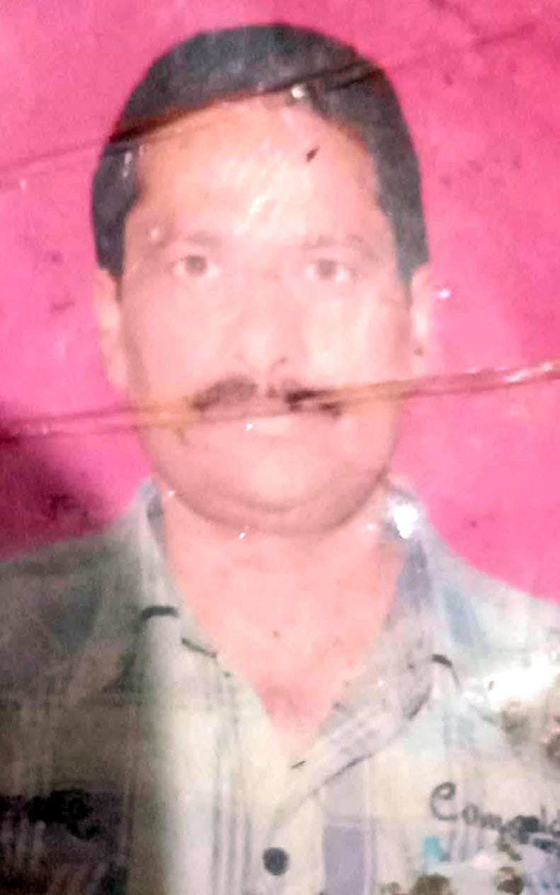 चित्रकूट की जिला जेल की जेल में मृतक संतोष शुक्ला की फाइल फोटो