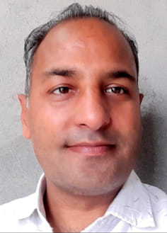 डॉ. राजेश कुमार, सीएचसी प्रभारी। डॉ. राजेश कुमार, सीएचसी प्रभारी।