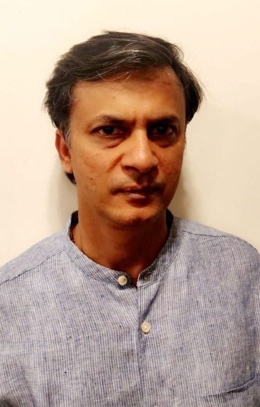 सिद्धार्थ गुप्ता ।
