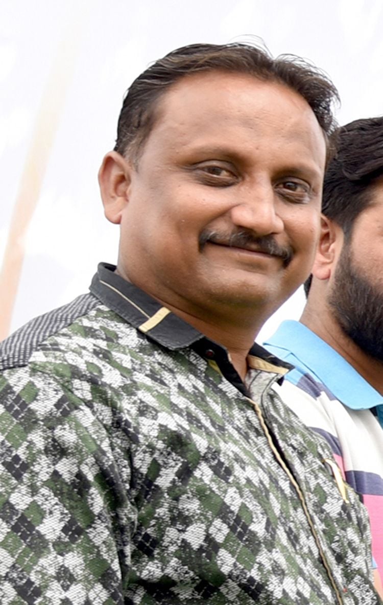 राज सक्सेना। राज सक्सेना।