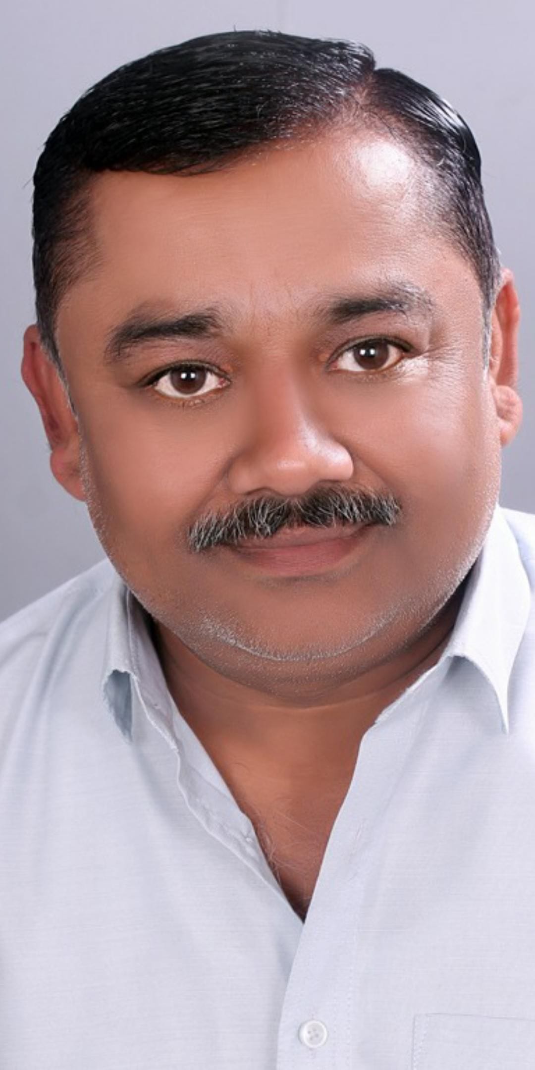 अनुराग गुप्ता।