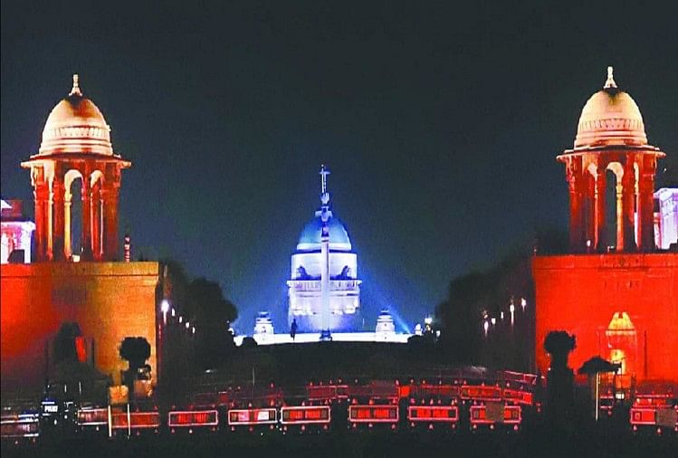 अर्थ ऑवर : दिल्लीवालों ने एक घंटे में बचाई 334 मेगावाट बिजली, इस बार सबसे ज्यादा अंधेरे में राष्ट्रपति भवन...