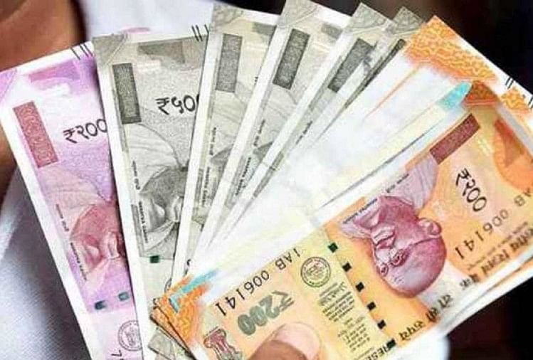 बड़ी कार्रवाई: मध्यप्रदेश का करोड़पति पटवारी, वेतन से सात गुना ज्यादा मिली संपत्ति नोट