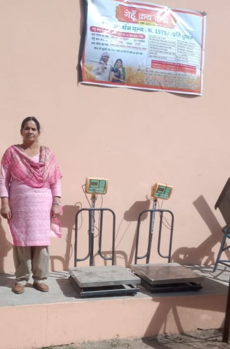 कांधला में खाली पडा गेंहू क्रय केन्द्र कांधला में खाली पडा गेंहू क्रय केन्द्र