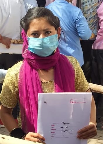 चाटकी निवासी रेशमा चाटकी निवासी रेशमा