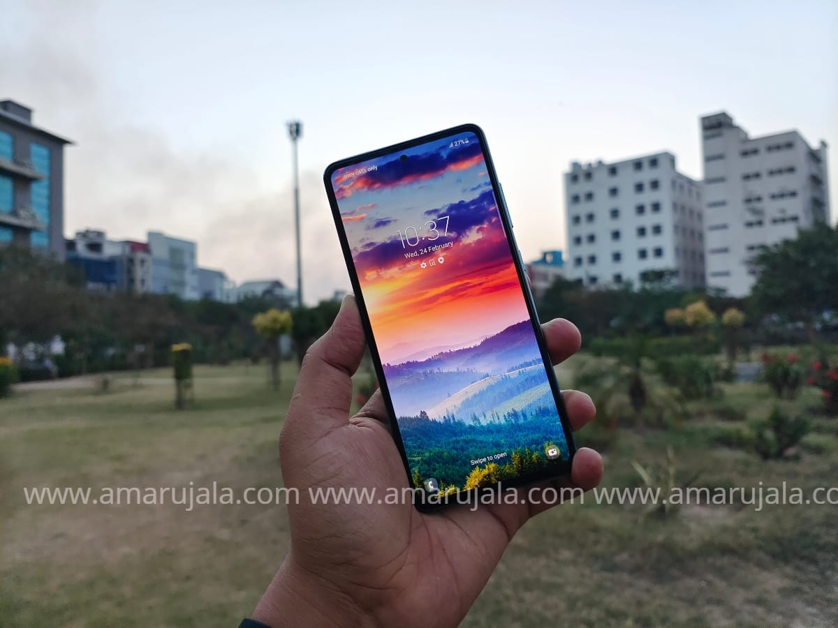 Samsung Galaxy A52 Review: बढ़िया कैमरा के साथ एक फैशनेशबल स्मार्टफोन