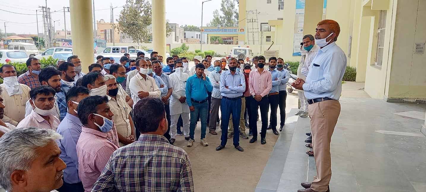 प्राइवेट स्कूल संघ हरियाणा के प्रदेश महासचिव राजेश मौण प्राइवेट स्कूल संचालकों व स्टाफ सदस्यों प्राइवेट स्कूल संघ हरियाणा के प्रदेश महासचिव राजेश मौण प्राइवेट स्कूल संचालकों व स्टाफ सदस्यों