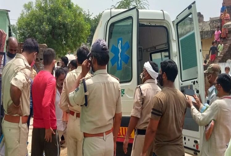 चित्रकूट: महिला कांस्टेबल ने फांसी लगाकर दी जान, अब तक सामने आई ये बात पुलिस मौके पर मौजूद
