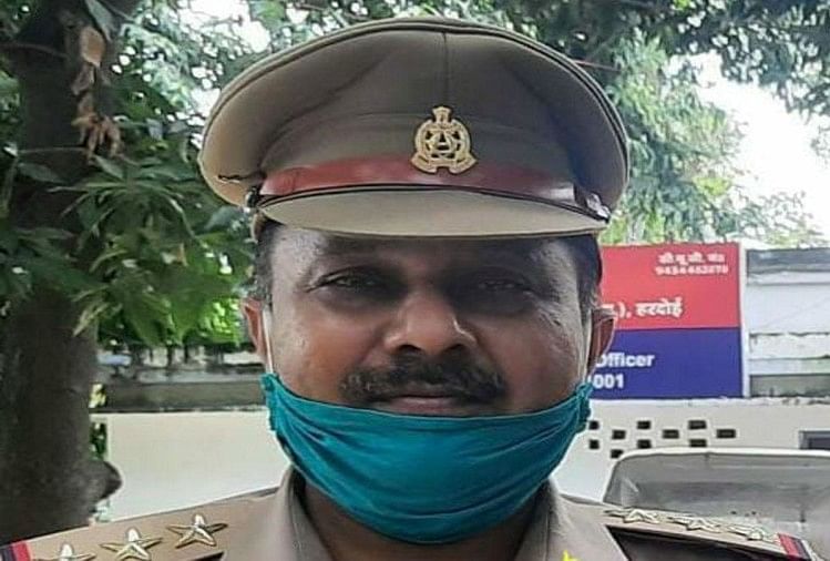 Coronavirus in Hardoi: कोरोना संक्रमित निरीक्षक वीके शर्मा का निधन, 62 नए मरीज मिले वीके शर्मा की फाइल फोटो