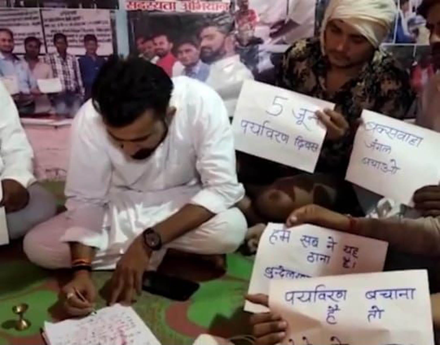 bundeliyo ko hariyali ke badle dimond manjoor nahi bundeliyo ko hariyali ke badle dimond manjoor nahi