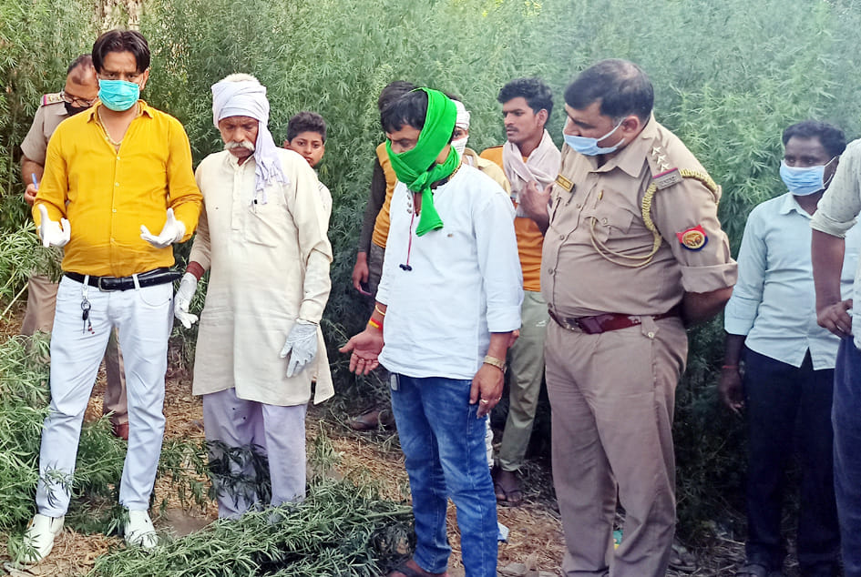The dead body of the confectioner who was missing for fourteen days was found in the bushes