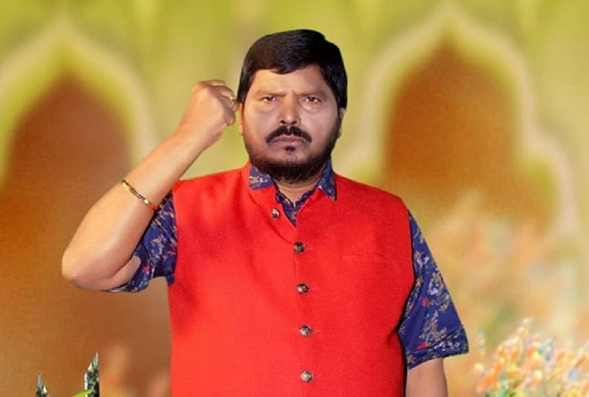 Bjp, Shiv Sena Can Form Government In Maharashtra By Sharing Cm S Post:  Ramdas Athawale - कयास: महाराष्ट्र में भाजपा-शिवसेना बना सकते हैं सरकार!  केंद्रीय मंत्री ने दिया बड़ा बयान - Amar Ujala Hindi News Live
