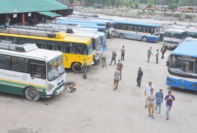 Himachal News: Buses Ply In Himachal Pradesh Hotels Opened - हिमाचल: बसों का संचालन शुरू, होटल खुले, बिना कोरोना निगेटिव रिपोर्ट आ सकेंगे पर्यटक - Vimarsana News