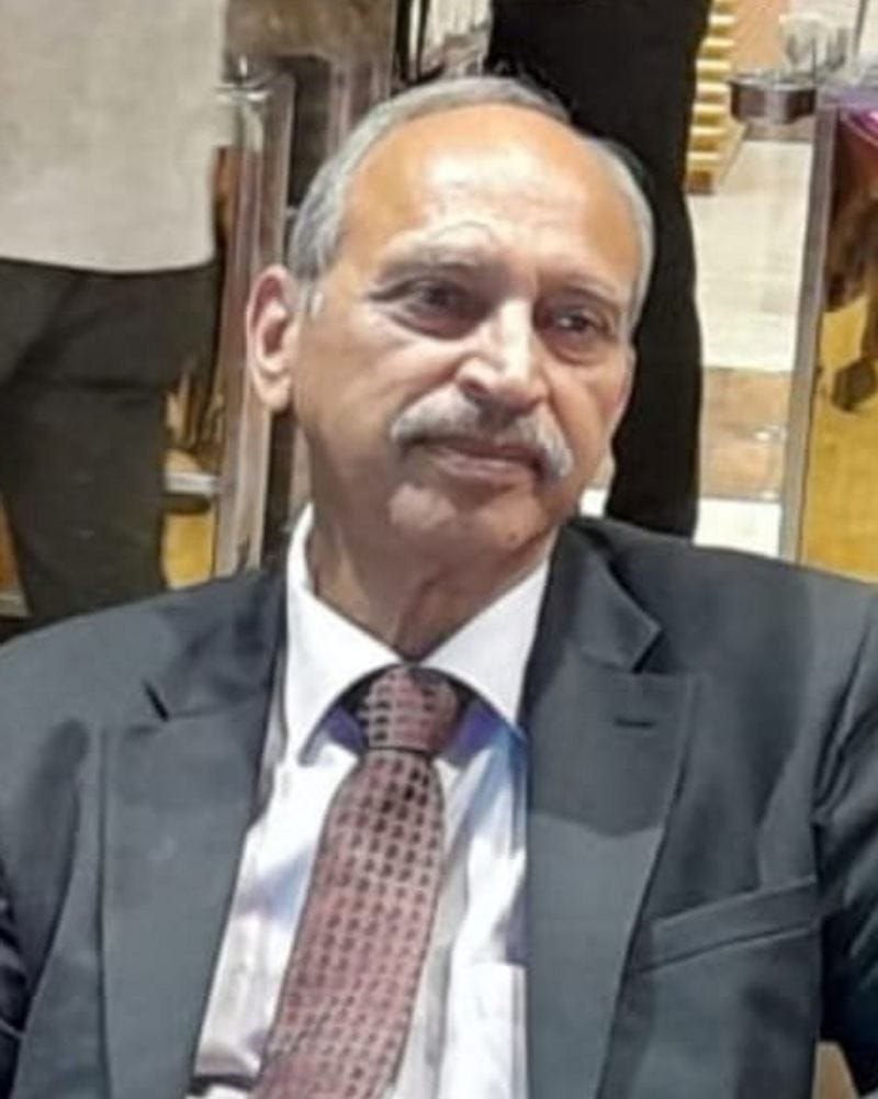 - उत्तराखंड न्यायिक विधिक अकादमी के निदेशक नितिन शर्मा के पिता वरिष्ठ अधिवक्ता केडी शर्मा - उत्तराखंड न्यायिक विधिक अकादमी के निदेशक नितिन शर्मा के पिता वरिष्ठ अधिवक्ता केडी शर्मा