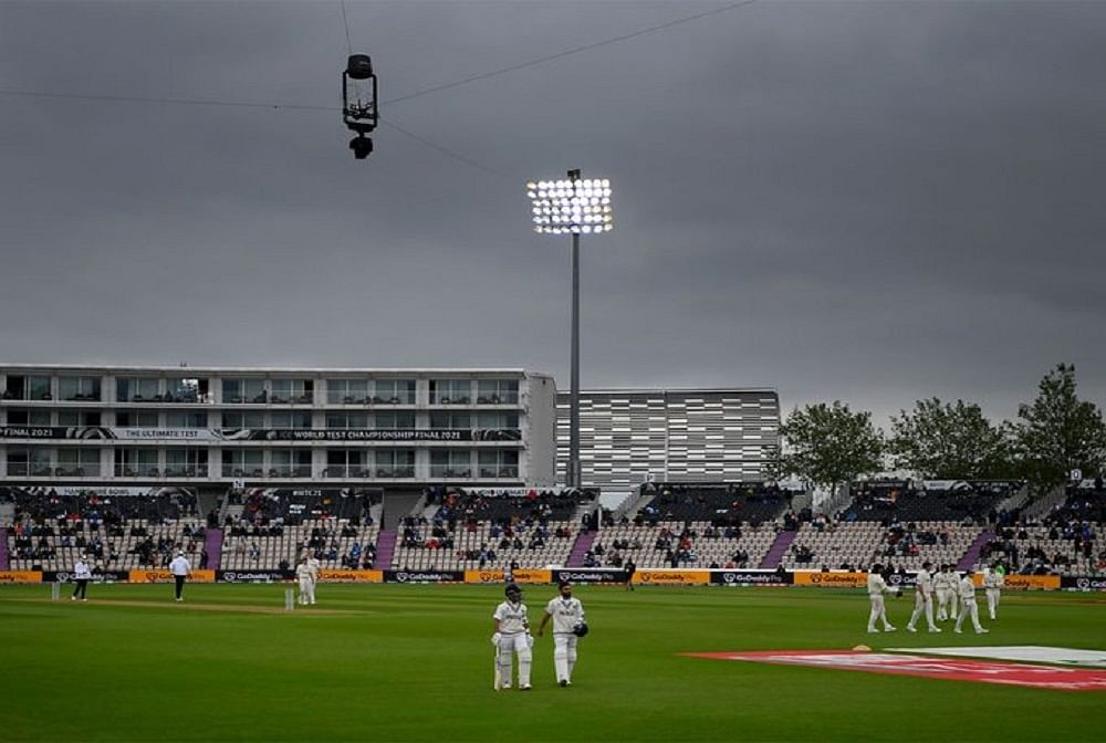 Ind Vs Nz Wtc Final Live Cricket Score Test Match Day 2 News Updates In Hindi Ind Vs Nz Wtc Final खर ब र शन क क रण जल द खत म ह आ द सर द न