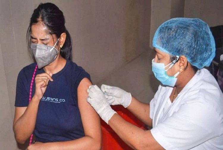 Vaksinasi Covid-19 Untuk Anak Kelompok Usia 15-18 Di Himachal Pradesh