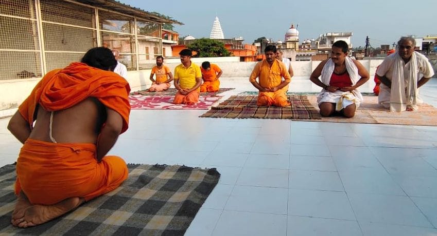 Do yoga daily, the body will be healthy Do yoga daily, the body will be healthy