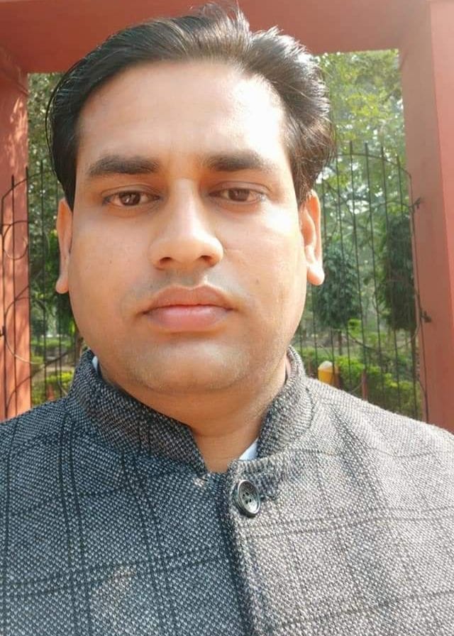 डॉ. रविन्द्र चौहान। डॉ. रविन्द्र चौहान।
