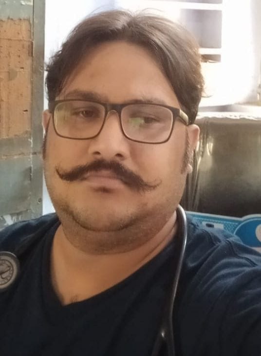 डॉ. अंकित मित्तल । डॉ. अंकित मित्तल ।