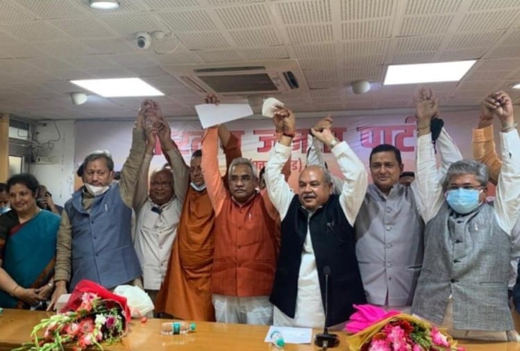 Uttarakhand New Cm : Pushkar Singh Dhami Elected New Cm Of Uttarakhand Today In Bjp Legislature Party Meeting - उत्तराखंड : पुष्कर सिंह धामी आज लेंगे शपथ, बन जाएंगे राज्य के सबसे युवा मुख्यमंत्री - Vimarsana News