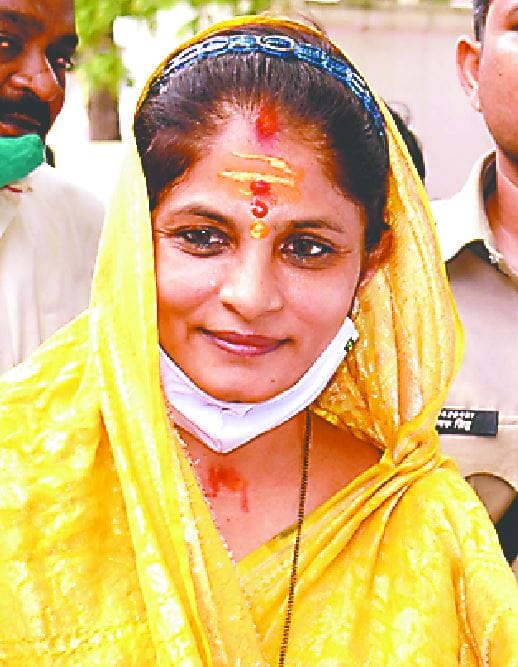  श्रीकला धनंजय सिंह