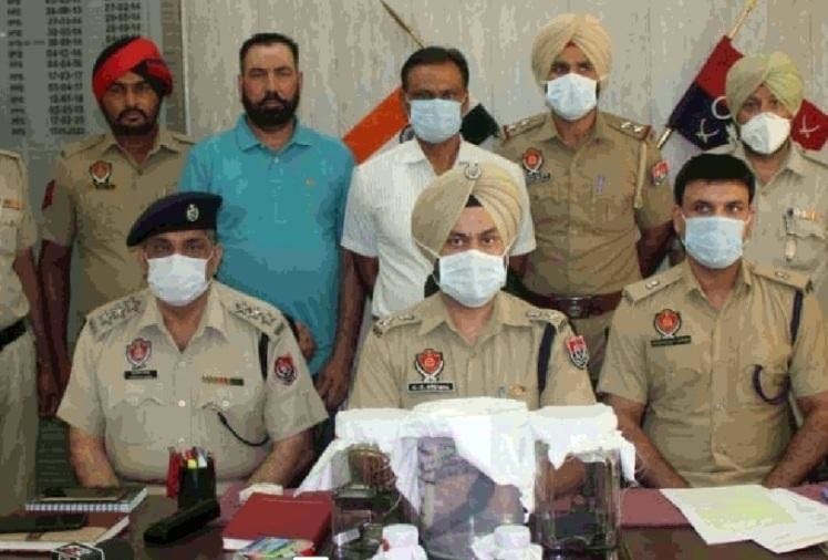 पंजाब में खालिस्तान लिबरेशन फोर्स से जुड़े टारगेट किलिंग गैंग का भंडाफोड़