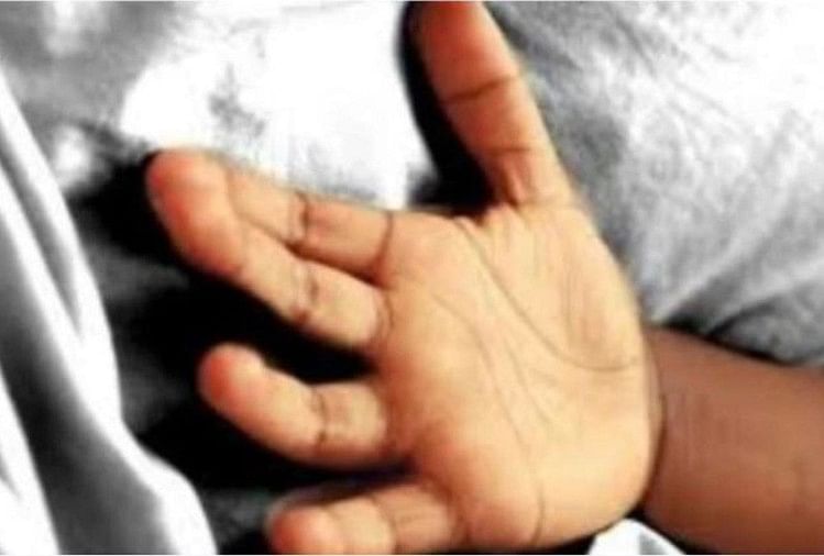 Chattisgarh: Seorang Penduduk Hindu Mengajukan Pengaduan Bahwa Istrinya Yang Muslim Disunat Secara Paksa Anak Kecil Mereka  Kasus terdaftar