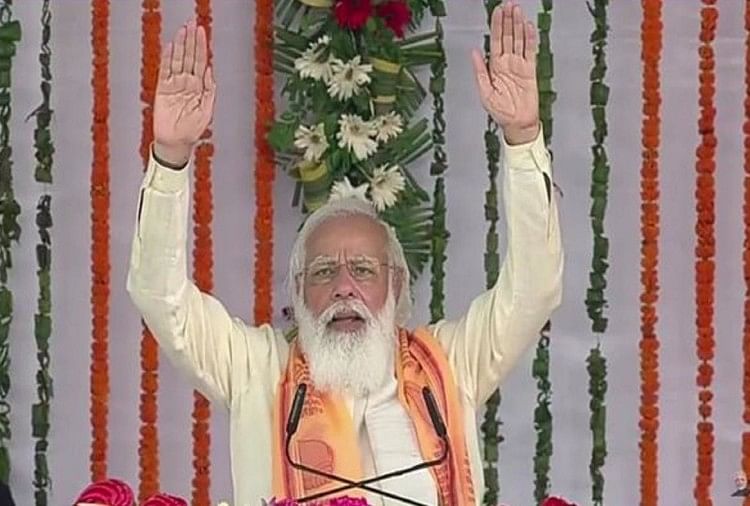 Pm Modi Visit Varanasi Prime Minister Narendra Modi Rally After About Three  Month He Attacked On Opposition And Praised Cm Yogi - पीएम का काशी दौरा:  करीब 3 माह बाद प्रधानमंत्री की