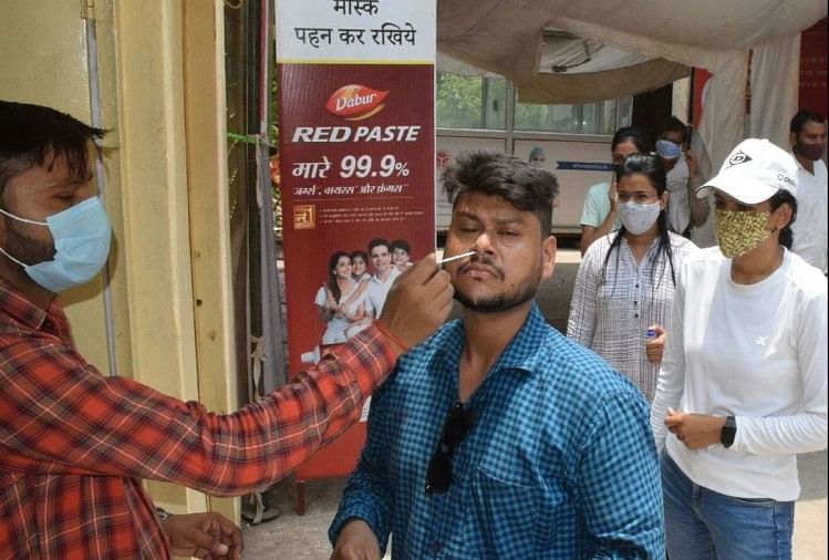 Alerte à Agra pour le test Rtpcr de la variante Omicron des voyageurs étrangers qui ont été vaccinés
