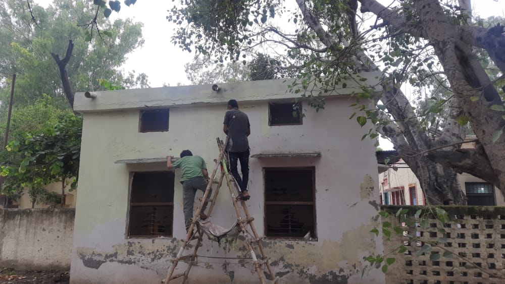 कैराना विकास खंड कार्यालय पर ब्लाक प्रमुख शपथ ग्रहण समारोह की होती तैयारियां