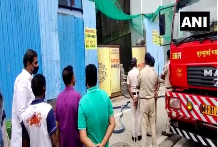 Many People Died And Injured After A Lift Collapsed In Worli, Mumbai -  महाराष्ट्र: मुंबई के वर्ली में दर्दनाक हादसा, निर्माणाधीन इमारत में लिफ्ट  टूटने से 4 लोगों की मौत - Amar
