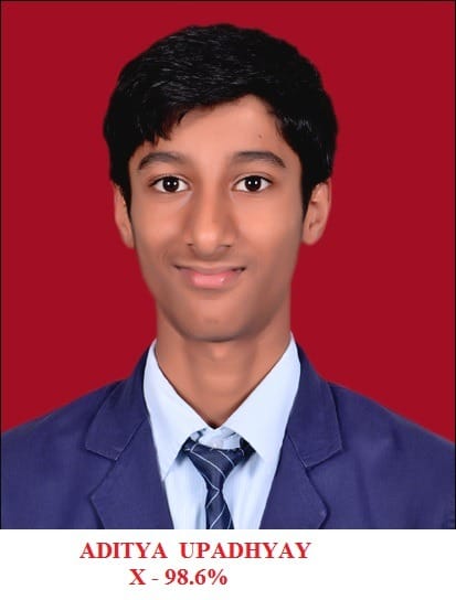 खतौली में हाईस्कूल टॉप आदित्य उपाध्याय खतौली में हाईस्कूल टॉप आदित्य उपाध्याय