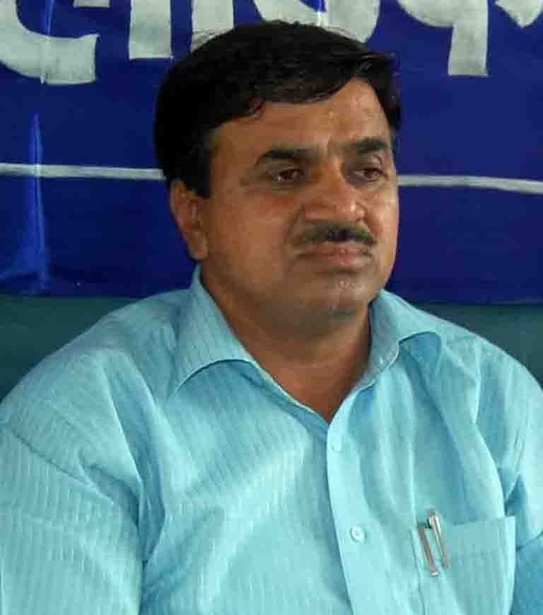 डॉ. नरेंद्र खत्री, प्राचार्य, सीआरए महाविद्यालय, सोनीपत।