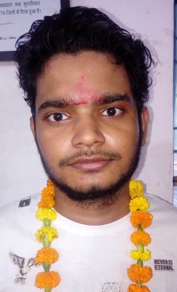स्वराज सिंह 90 प्रतिशत।
