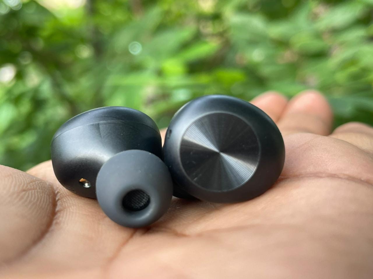 Dizo GoPods D Review: рдХрдо рдХреАрдордд рдореЗрдВ рдмрдврд╝рд┐рдпрд╛ рдИрдпрд░рдмрдбреНрд╕