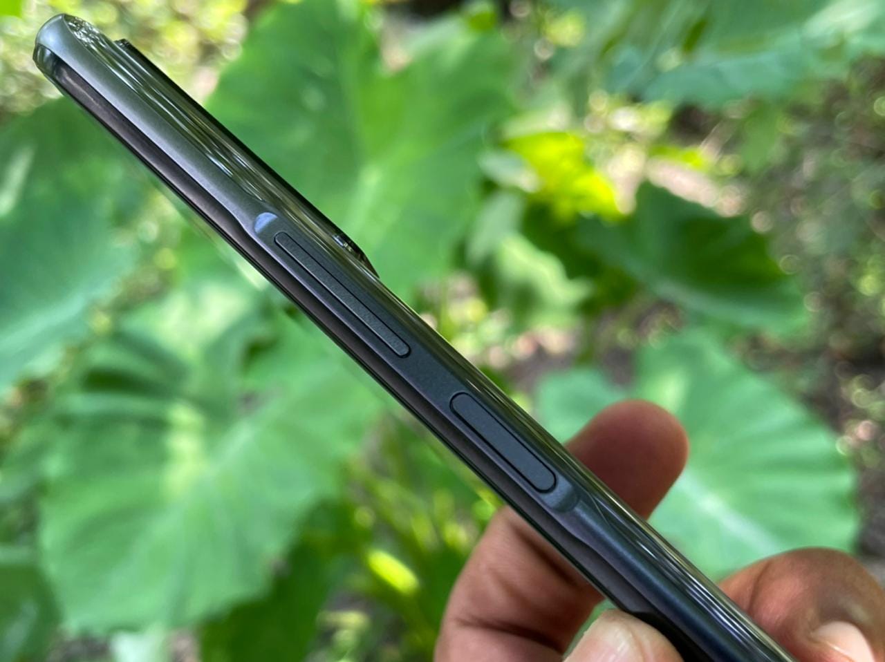 iQoo Z3 5G review: 20 हजार रुपये की रेंज में एक दमदार गेमिंग स्मार्टफोन